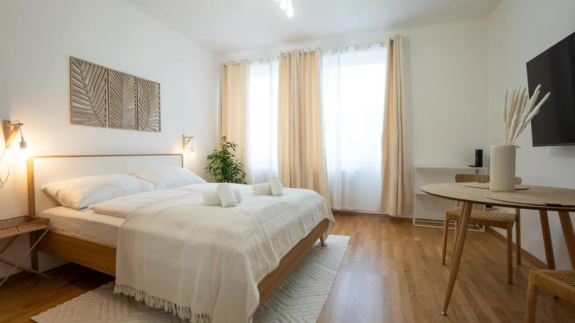 Bright And Cozy Studio With A City View Vídeň
